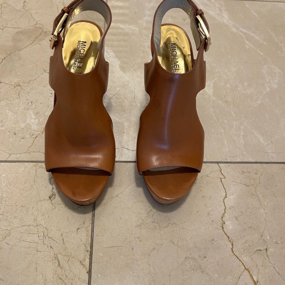 MICHAEL Michael Kors Tan Open-Toe Leather Slingback Sandals